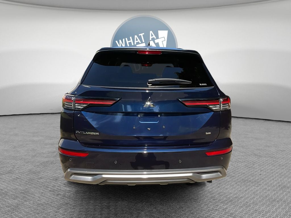 2025 Mitsubishi Outlander SE