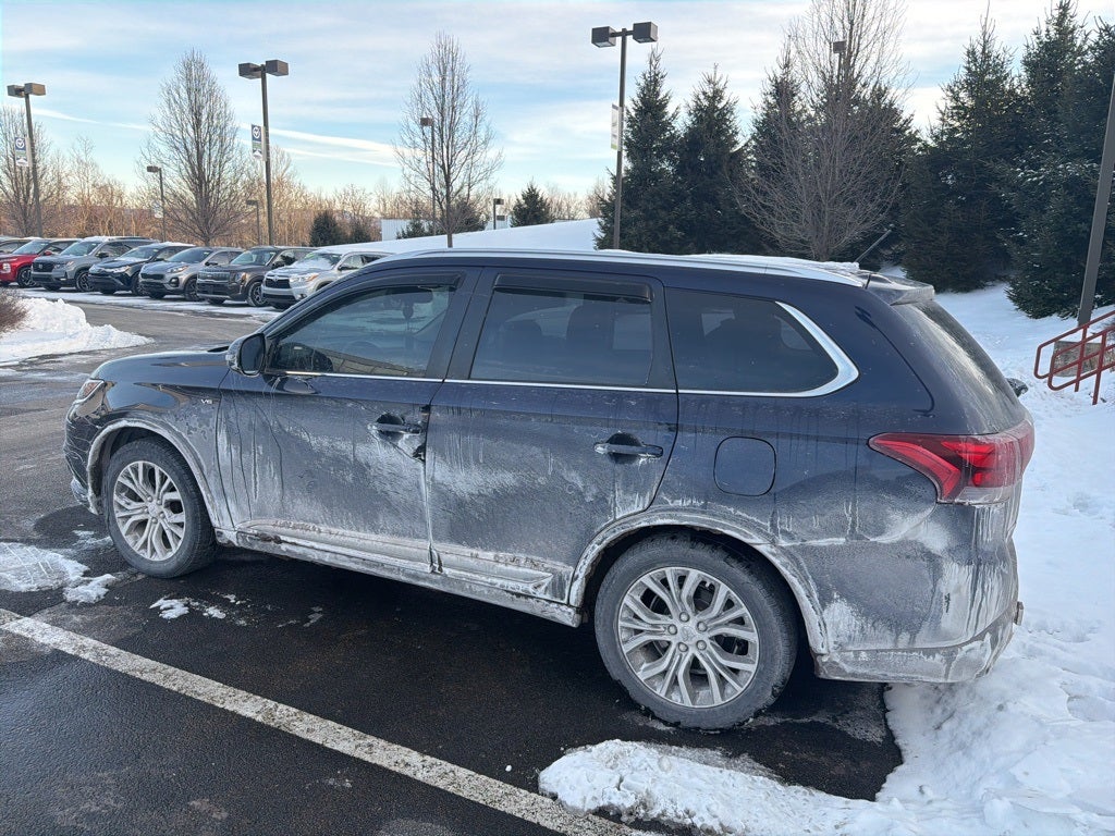2016 Mitsubishi Outlander GT