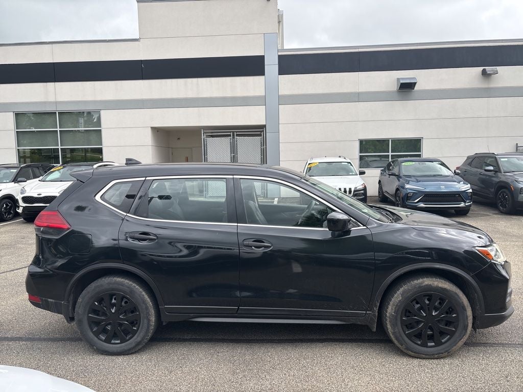 2017 Nissan Rogue S
