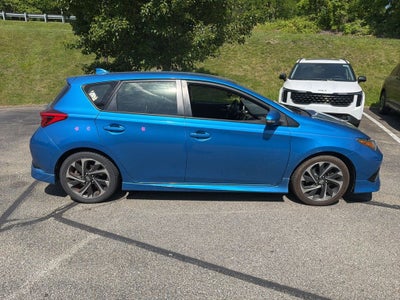 2016 Scion iM Base
