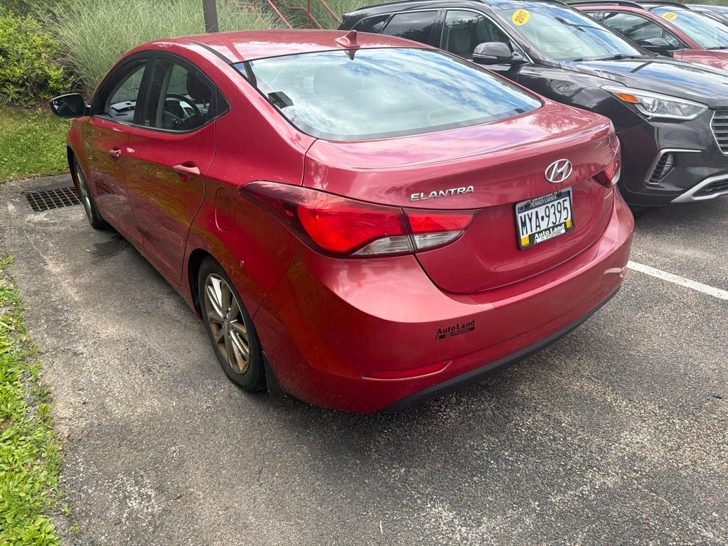 2015 Hyundai Elantra SE