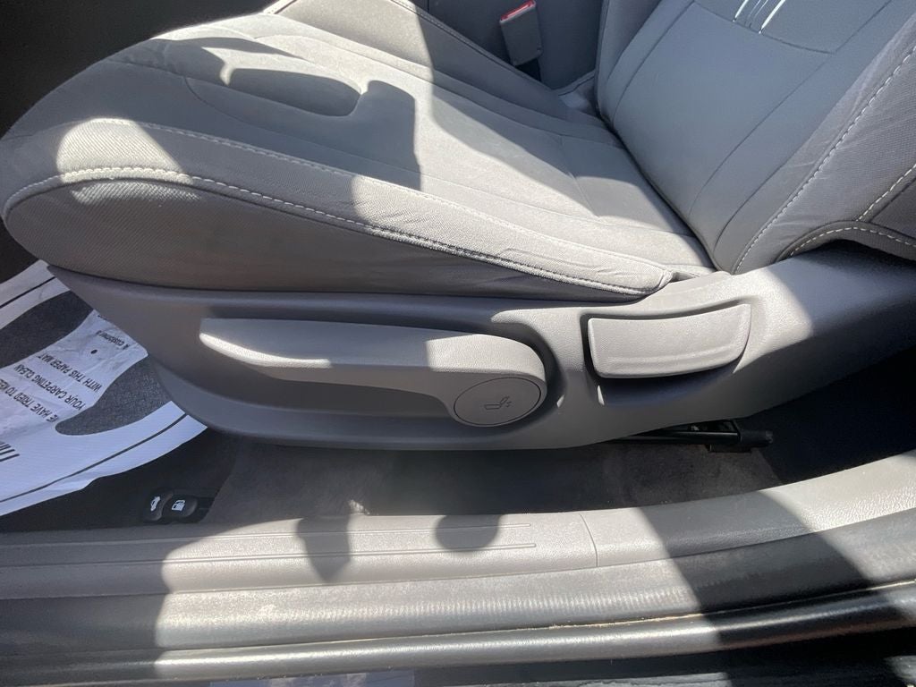 2023 Hyundai Elantra Hybrid Blue