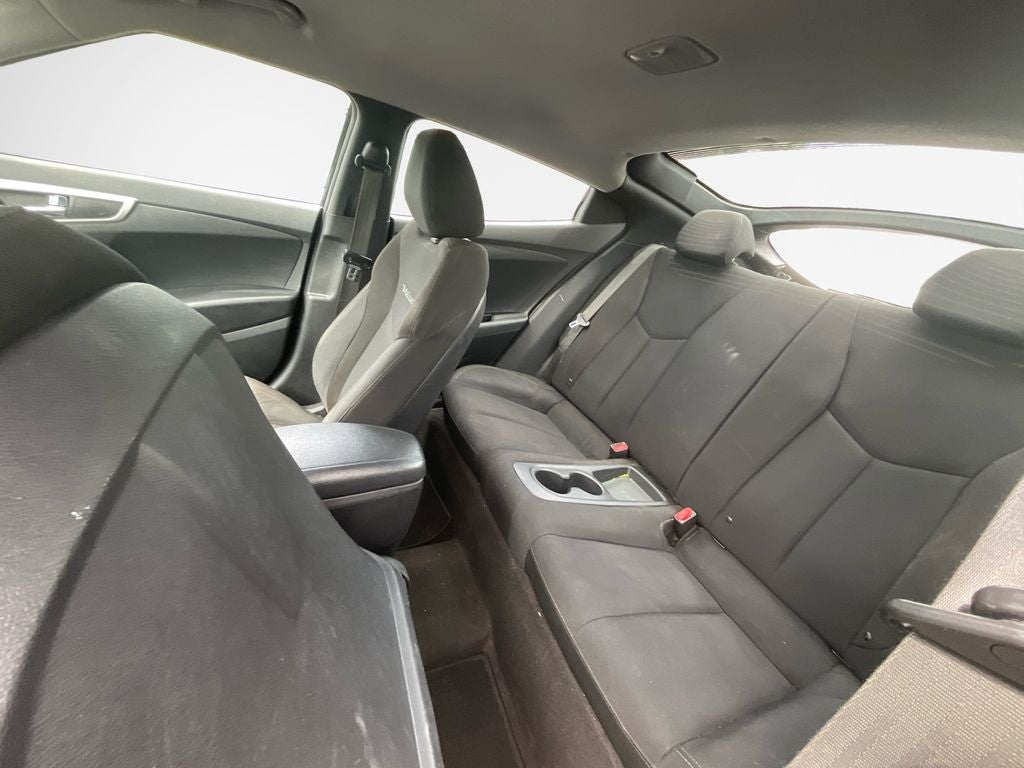 2016 Hyundai Veloster Base