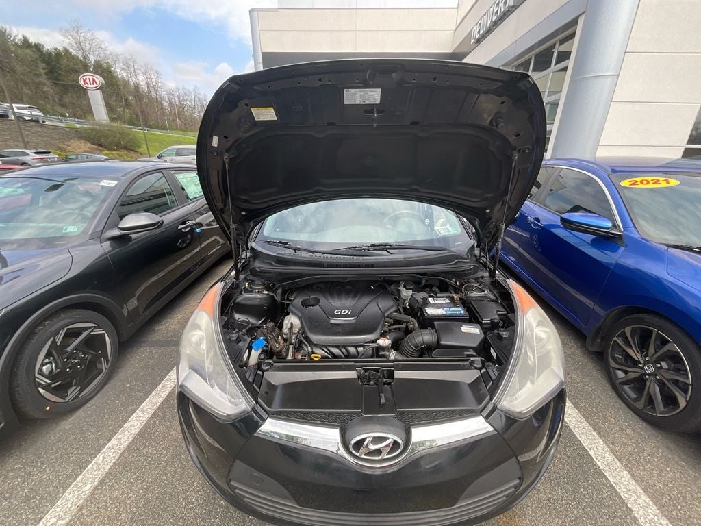 2016 Hyundai Veloster Base