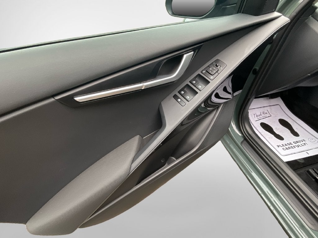 2025 Kia Niro EX