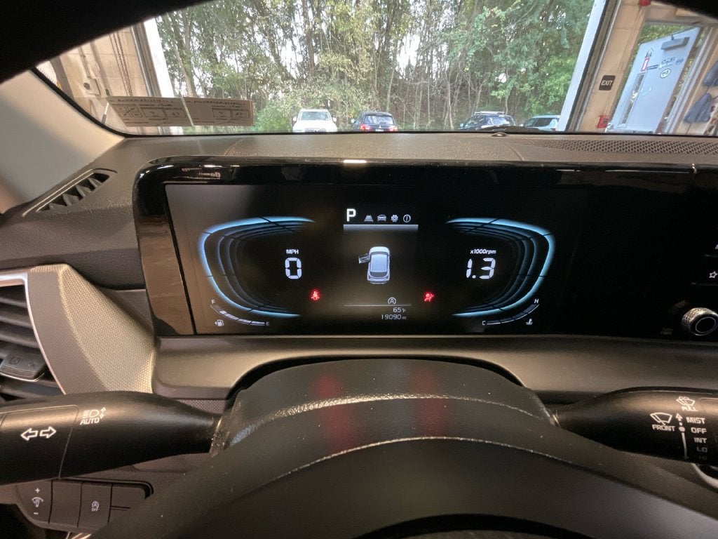 2025 Kia Seltos LX