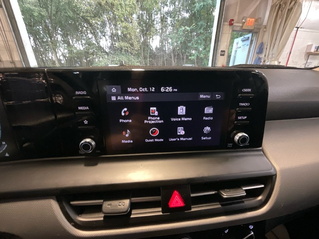 2025 Kia Seltos LX