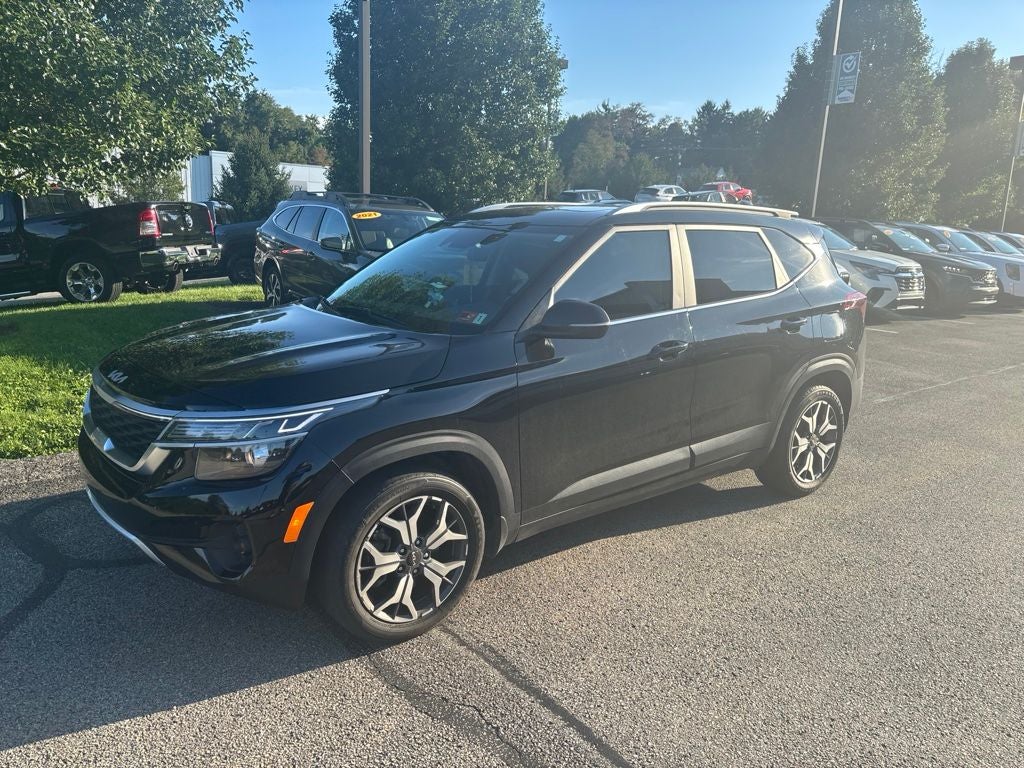 2022 Kia Seltos EX