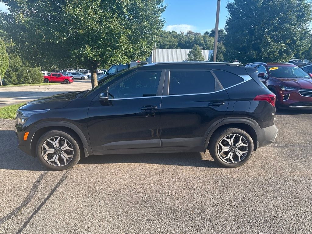 2022 Kia Seltos EX