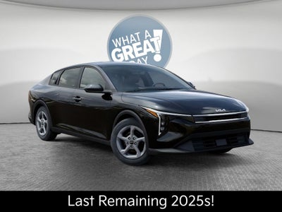 2025 Kia K4 LXS