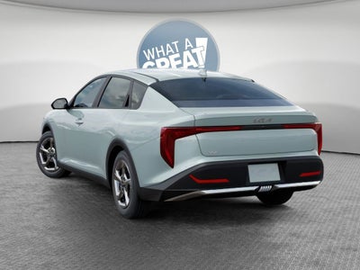 2026 Kia K4 LXS