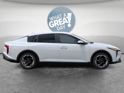 2026 Kia K4 EX