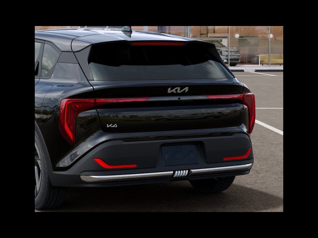 2027 Kia K4 Base